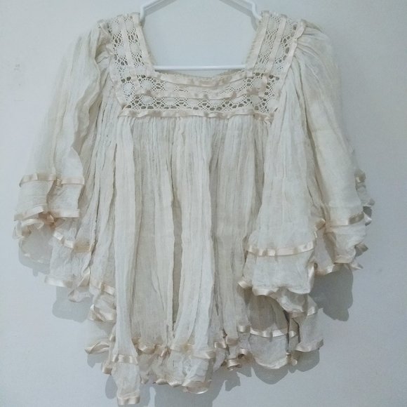 Vintage Frilly Top - Picture 1 of 3